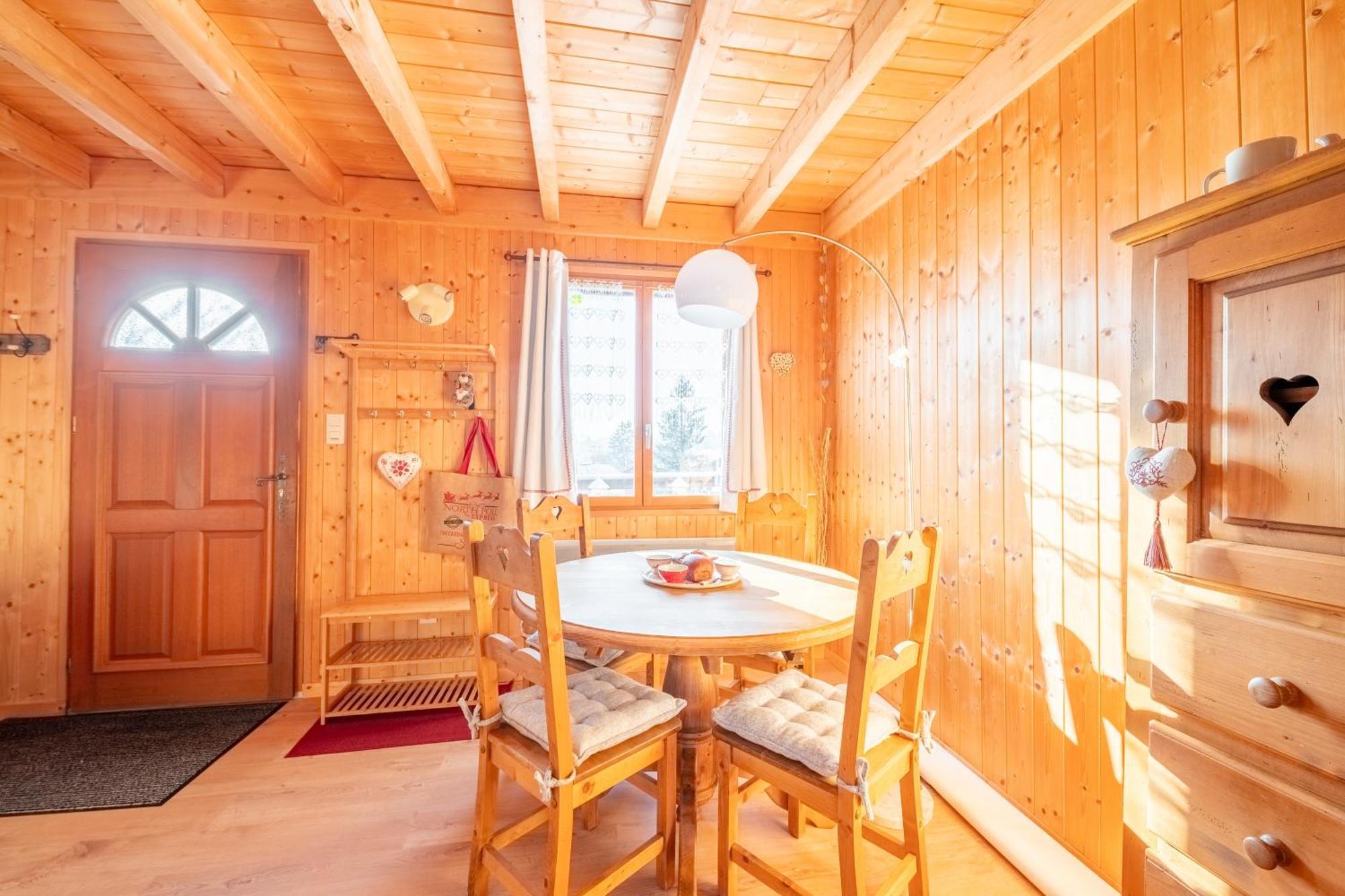 Chalet L'Embellie - Chalet Avec Piscine Partagee Saint-Laurent-en-Grandvaux Εξωτερικό φωτογραφία
