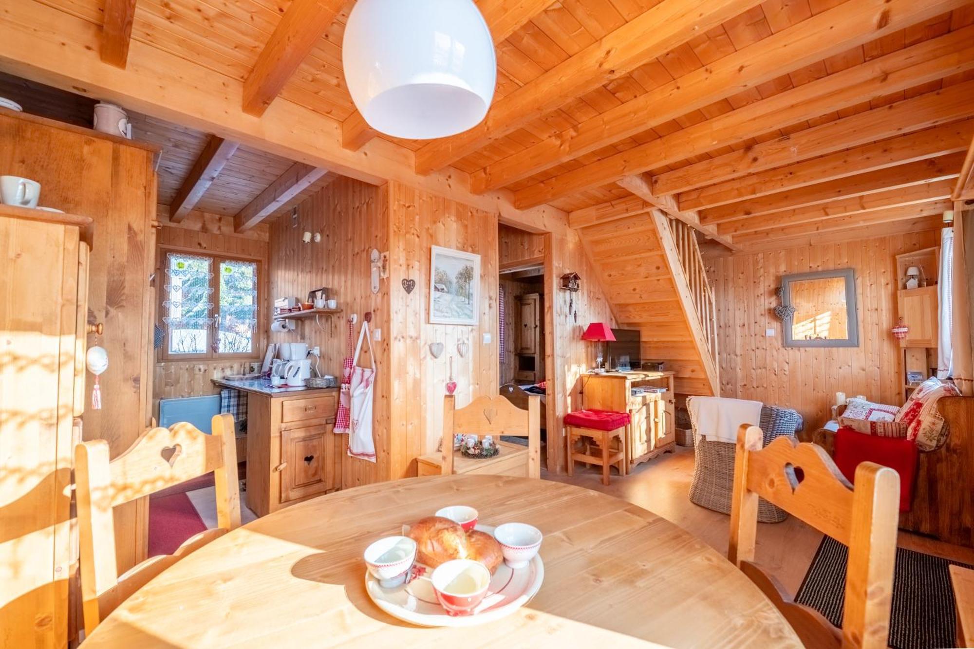 Chalet L'Embellie - Chalet Avec Piscine Partagee Saint-Laurent-en-Grandvaux Εξωτερικό φωτογραφία